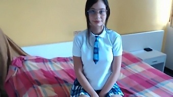 Homemade Video Of Cousin'S Schoolgirl Antics Leads To Oral Sex