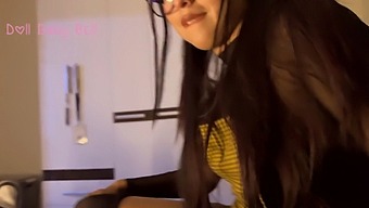 Pov Video Of Seducing A Shy 18-Year-Old